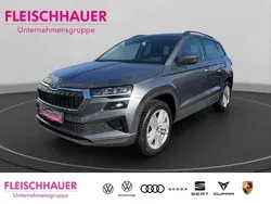 Grau Gebraucht 2024 Skoda Karoq Elegance SUV | 27.980 € (Superpreis)