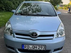 Blau Gebraucht 2006 Toyota Corolla Verso Van / Kleinbus | 2.750 € (Fairer Preis)