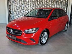 Rot Gebraucht 2019 Mercedes B200 Night Van / Kleinbus | 18.999 € (Guter Preis)