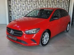 Rot Gebraucht 2019 Mercedes B200 Night Van / Kleinbus | 19.999 € (Guter Preis)