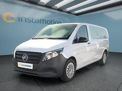 Weiß Gebraucht 2024 Mercedes Vito Van / Kleinbus | 36.899 € (Teuer)
