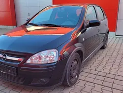 Schwarz Gebraucht 2006 Opel Corsa Limousine | 650 €