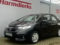 Crystal black pearl (metallic) Gebraucht 2019 Honda Jazz Comfort Kleinwagen | 15.450 € (Etwas zu teuer)