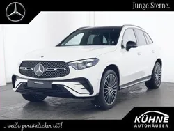 Weiß, Gebraucht 2024 Mercedes GLC300e AMG SUV | 77.950 €