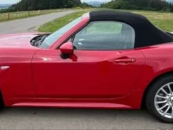Rot Gebraucht 2018 Fiat 124 Spider Lusso Cabrio | 22.000 € (Etwas zu teuer)