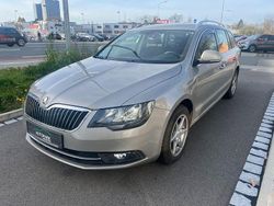 Gold Gebraucht 2014 Skoda Superb Elegance Kombi | 11.900 € (Fairer Preis)