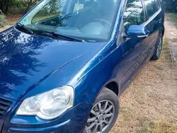 Blau Gebraucht 2006 VW Polo Kleinwagen | 1.600 € (Fairer Preis)