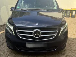 Blau Gebraucht 2015 Mercedes V250 Van / Kleinbus | 32.700 € (Etwas zu teuer)