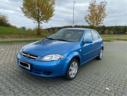 Blau Gebraucht 2004 Chevrolet Lacetti Limousine | 2.490 €