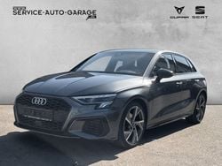 Grau Gebraucht 2020 Audi A3 Sportback S-Line Kleinwagen | 21.900 € (Etwas zu teuer)