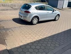 Silber Gebraucht 2007 Seat Leon Limousine | 1.300 € (Guter Preis)