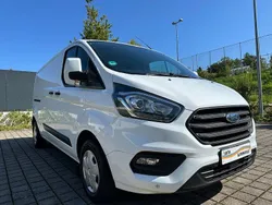 Weiß Gebraucht 2018 Ford Transit Custom Trend Van / Kleinbus | 13.800 € (Superpreis)