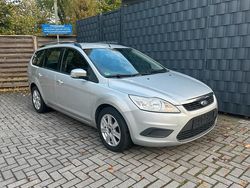 Beige Gebraucht 2008 Ford Focus Kombi | 2.990 € (Etwas zu teuer)