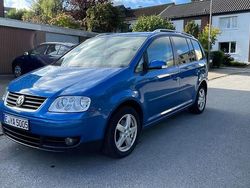 Blau Gebraucht 2003 VW Touran Van / Kleinbus | 2.400 € (Guter Preis)