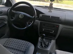 Silber Gebraucht 2001 VW Passat Limousine | 600 € (Guter Preis)