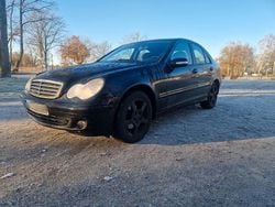 Gebraucht 2007 Mercedes C180 Classic Limousine | 3.180 € (Superpreis)