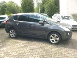 Gris shark Gebraucht 2010 Peugeot 3008 Premium SUV | 2.800 € (Fairer Preis)