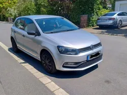 Silber Gebraucht 2015 VW Polo Trendline Kleinwagen | 7.450 € (Guter Preis)