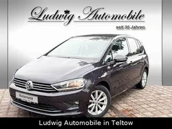 Grau Gebraucht 2015 VW Golf Sportsvan LOUNGE Van / Kleinbus | 13.999 € (Fairer Preis)
