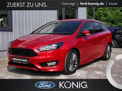 Rot Gebraucht 2017 Ford Focus ST-Line Kombi | 11.940 € (Fairer Preis)