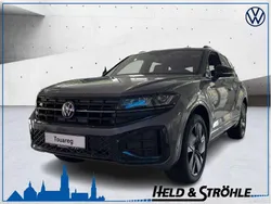 Siliziumgrau metallic Gebraucht 2025 VW Touareg R-line SUV | 99.870 €