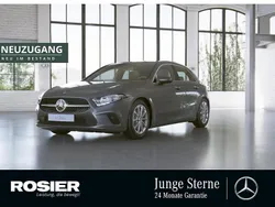 Grau / mountaingrau Gebraucht 2020 Mercedes A200 Progressive Limousine | 22.890 € (Fairer Preis)