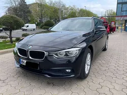 Schwarz Gebraucht 2019 BMW 318 Kombi | 16.500 € (Fairer Preis)