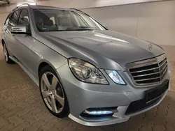 Silber Gebraucht 2013 Mercedes E220 Avantgarde Kombi | 17.900 € (Teuer)