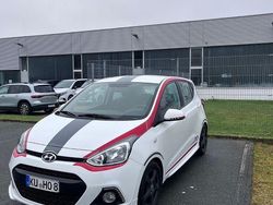Polar white / sol Gebraucht 2014 Hyundai i10 Sport Kleinwagen | 5.950 € (Fairer Preis)