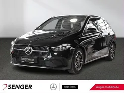 Schwarz Gebraucht 2024 Mercedes B180 Progressive Van / Kleinbus | 33.980 € (Teuer)