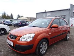 Orange Gebraucht 2008 Kia Rio 2 Limousine | 1.990 € (Guter Preis)