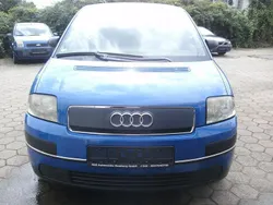Blau Gebraucht 2003 Audi A2 Kleinwagen | 4.900 € (Teuer)
