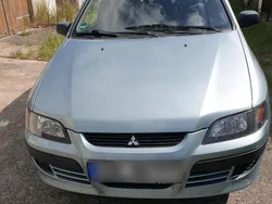Gebraucht 2002 Mitsubishi Space Star Van | 1.800 €