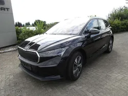 Cerna magic/black magic Gebraucht 2023 Skoda Enyaq iV ecoSuite SUV | 32.900 € (Guter Preis)