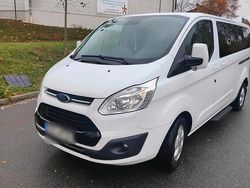 Weiß Gebraucht 2017 Ford Tourneo Custom Van | 16.000 € (Fairer Preis)