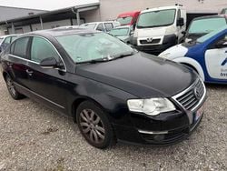 Schwarz Gebraucht 2006 VW Passat Comfortline Limousine | 1.950 € (Guter Preis)