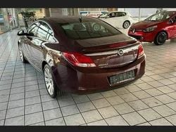 Rot Gebraucht 2012 Opel Insignia Limousine | 7.200 €