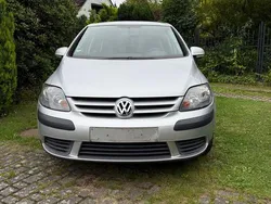 Silber Gebraucht 2005 VW Golf Plus Trendline Van / Kleinbus | 3.499 € (Teuer)