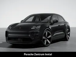 Schwarz Gebraucht 2022 Porsche Macan SUV | 115.466 €