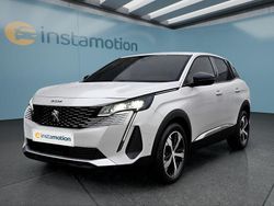 Weiß Gebraucht 2023 Peugeot 3008 Allure Van / Kleinbus | 27.699 € (Fairer Preis)