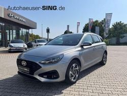 Shimmering silver Neu 2025 Hyundai i30 Kombi | 24.930 € (Superpreis)