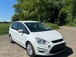 Weiß Gebraucht 2014 Ford S-MAX S Van / Kleinbus | 10.900 € (Fairer Preis)