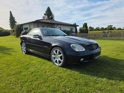 Schwarz Gebraucht 2003 Mercedes SLK200 Edition Cabrio | 5.900 € (Etwas zu teuer)