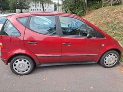Rot Gebraucht 2000 Mercedes A140 Classic Van / Kleinbus | 1.290 € (Fairer Preis)
