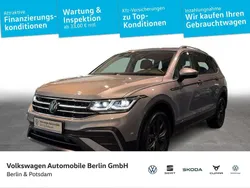 Pyritsilber metallic Gebraucht 2024 VW Tiguan Allspace SUV | 37.840 € (Guter Preis)