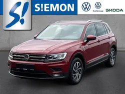 Rot Gebraucht 2017 VW Tiguan Sound SUV | 21.830 € (Fairer Preis)