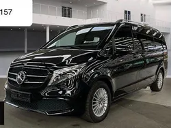 Schwarz Gebraucht 2021 Mercedes V300 Avantgarde Van / Kleinbus | 52.950 € (Superpreis)