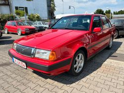 Rot Gebraucht 1993 Volvo 460 Limousine | 5.499 €