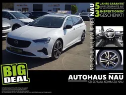 Jade weiss/arktis weiss Gebraucht 2022 Opel Insignia Ultimate Kombi | 31.990 €
