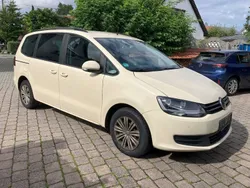 Beige Gebraucht 2019 VW Sharan Trendline Van / Kleinbus | 7.500 €